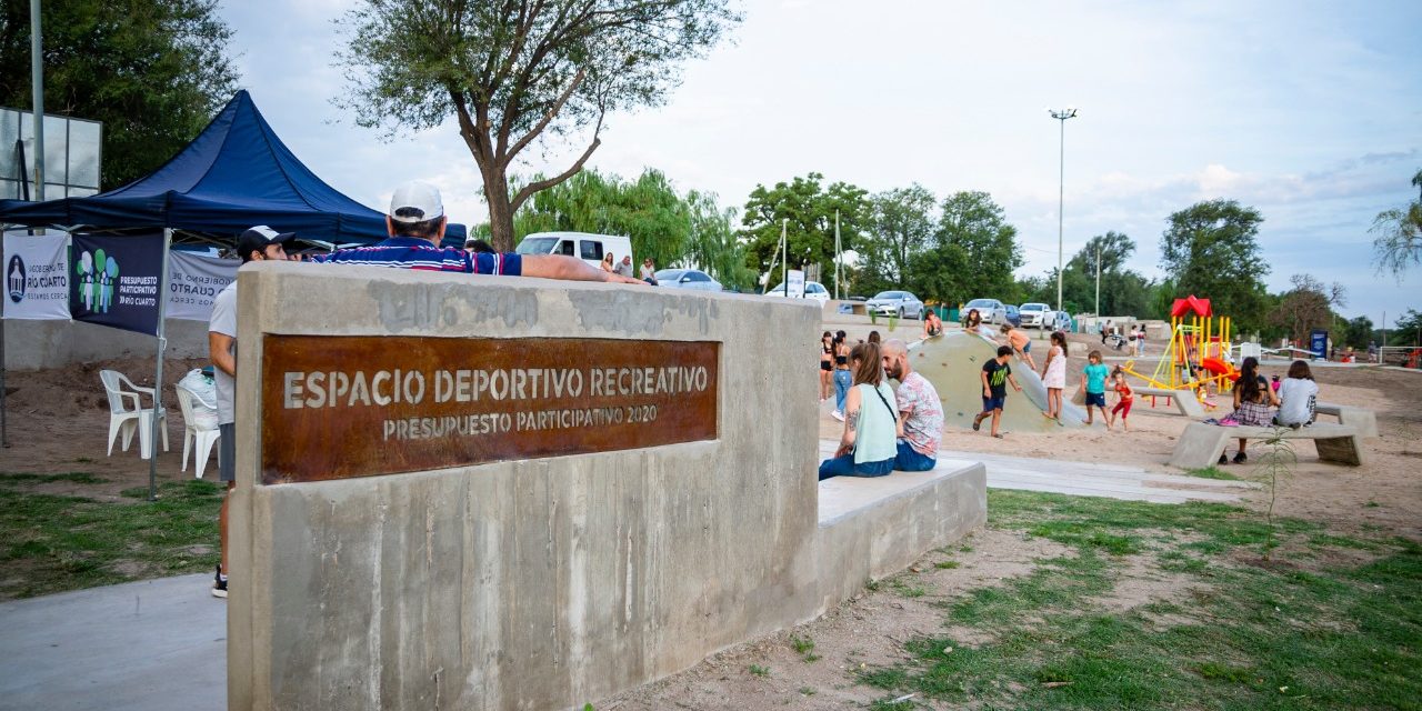 Llamosas inauguró el Gimnasio al Aire Libre en la Costanera Norte