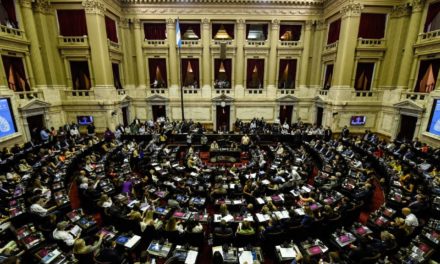 Congreso: el peronismo retuvo poder y la oposición se reparte entre LLA y JXC
