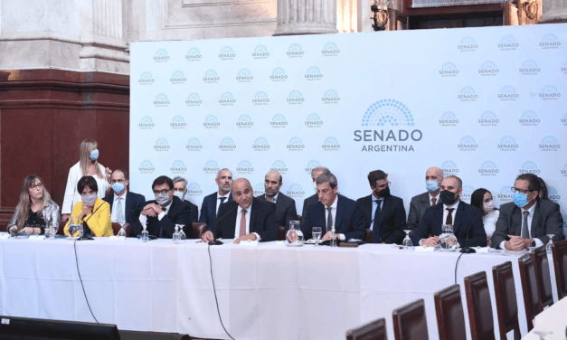 El jueves debatirían el acuerdo con el FMI, tras el paso de Guzmán y Manzur