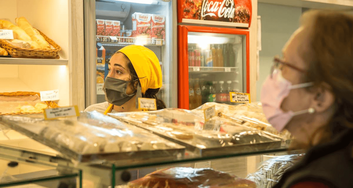 Acuerdo entre el Gobierno y panaderos: el kilo de pan tendrá un tope de $270