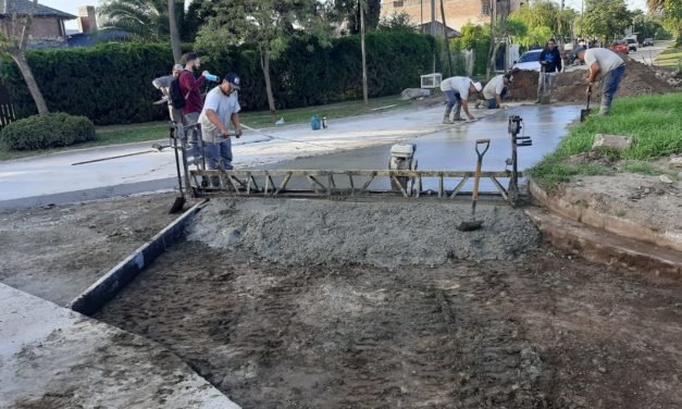 Villa Nueva: Avanza la obra de pavimentación de las avenidas principales en el barrio Ctalamochita