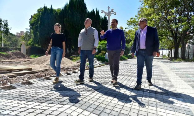En plaza Centenario de Villa María, avanza la obra de restauración arquitectónica de la obra de Salamone