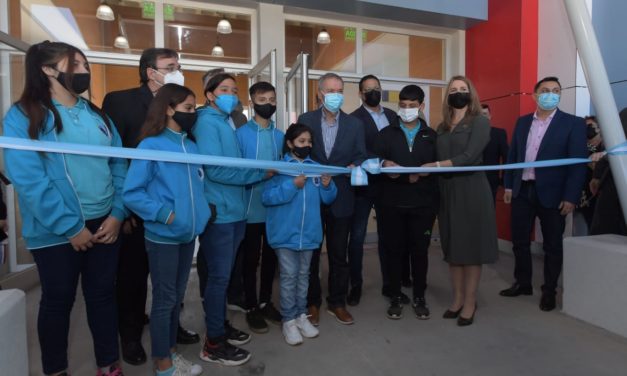 Villa Nueva: se inauguró la Escuela ProA