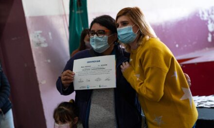 Trama Emprendedora: setenta mujeres y diversidades recibieron su certificado de capacitación en Río Cuarto
