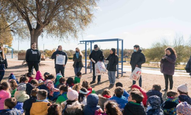 Día del Reciclaje: se realizó una Jornada de Ecocanje en la Costanera del río