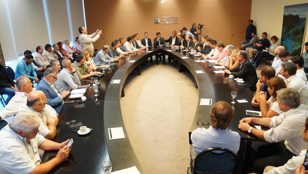 Mesa Provincia-Municipios: intendentes piden a Torres el reconocimiento como Bloque Frente Peronista Cordobés