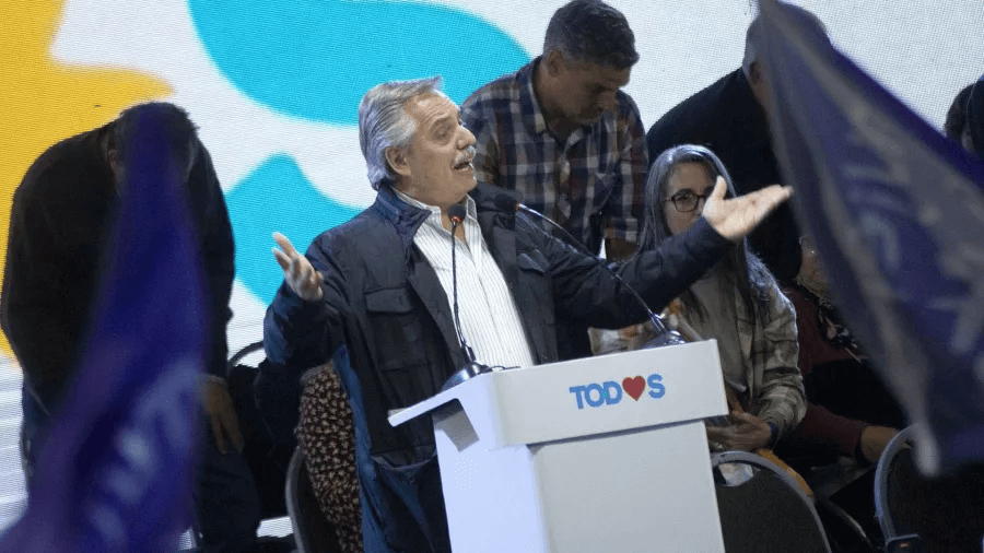 Fernández: «El enemigo no está en el FdT, sino en esa maldita derecha»