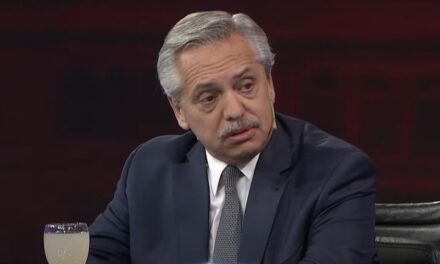 «Cuidamos las reservas porque la economía crece mucho y tenemos gran demanda de dólares»
