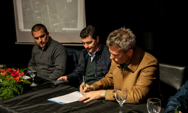 Canals: firma de convenio para la obra de readecuación de la cuenca sur