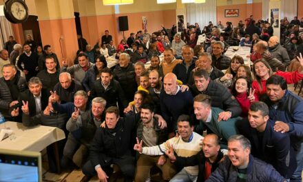 Se conformó la Junta Promotora en Mina Clavero «Martín Llaryora, Gobernador 2023»