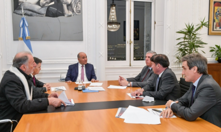 Manzur: «La Argentina avanza en el camino de ser líder regional en materia automotriz»