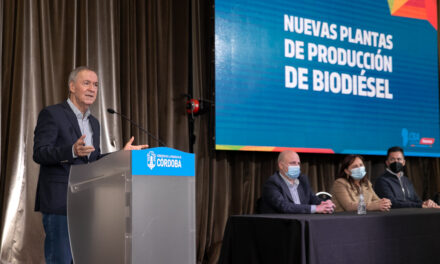 Schiaretti anunció la construcción de 20 plantas de biodiésel