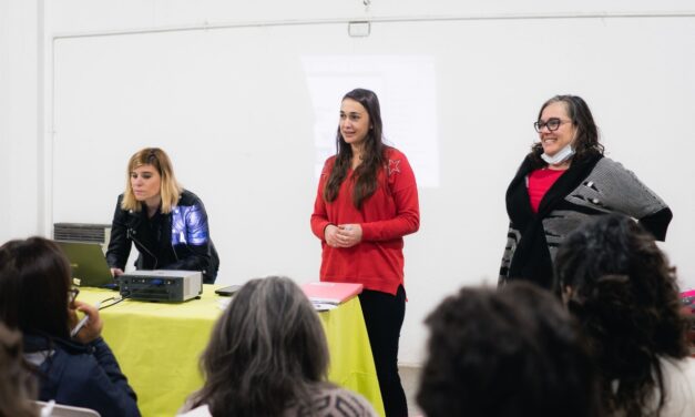 Trama Emprendedora: Mujeres y diversidades se capacitan para profesionalizar su emprendimiento
