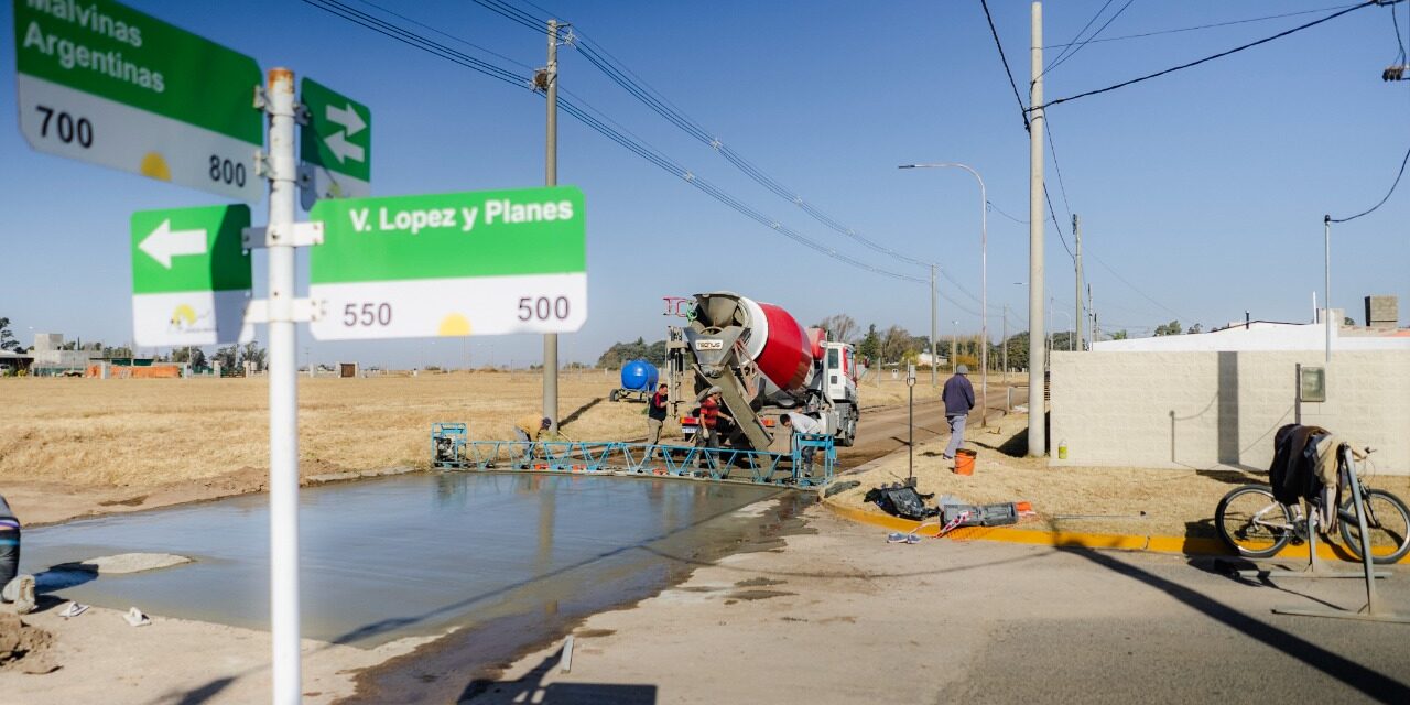 Adelia María: Inicio la obra de pavimentación en Barrio Celam III
