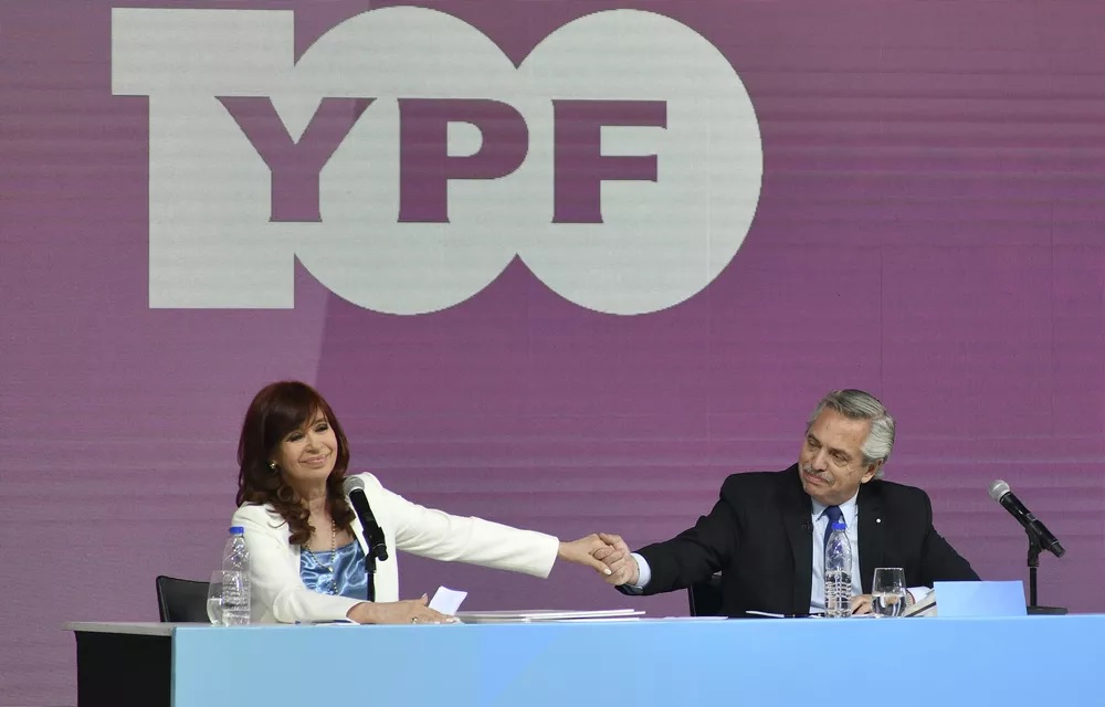 CFK junto a Fernández: «Gobernar es poder administrar las tensiones»