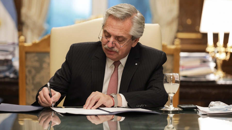 El Presidente promulgó la Ley de Alivio Fiscal para Pequeños Contribuyentes y Autónomos