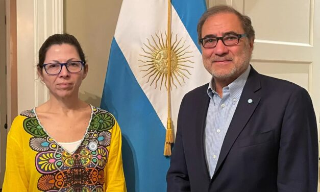 Batakis se reunió con David Lipton y otros funcionarios del Tesoro de EEUU
