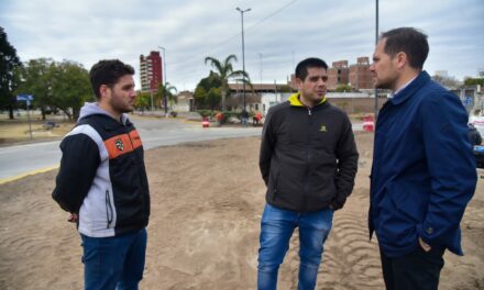 Villa María: la rotonda de acceso norte se complementa con un renovado sistema de luminarias led
