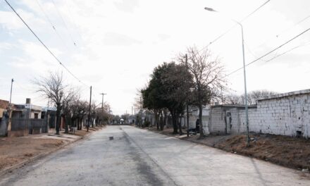 Río Cuarto: Continúan las obras de pavimentación en calle Yapeyú