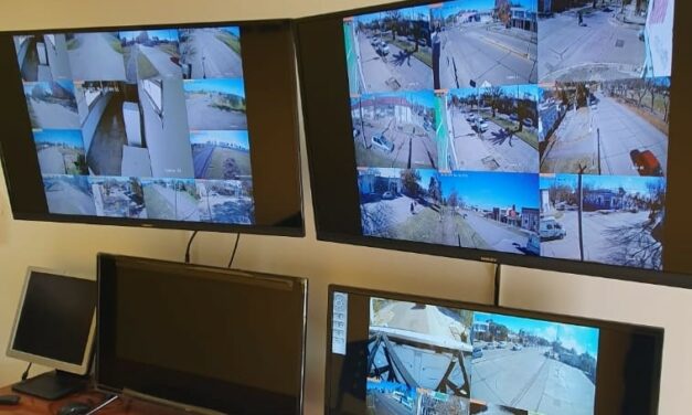 Arias: continúa la modernización del Centro de Monitoreo
