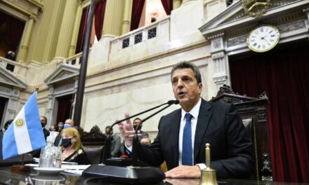 Diputados tratará el martes la renuncia de Massa y se elegirá a las nuevas autoridades
