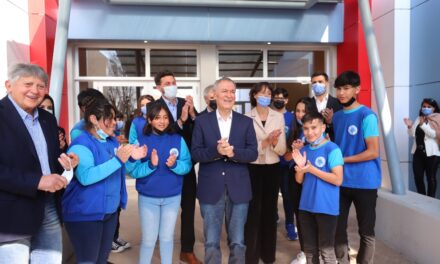 Embalse: Schiaretti inauguró una nueva escuela ProA