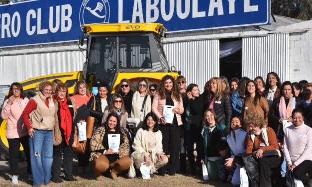 Mujeres del campo productivo en la Expo Rural de Laboulaye