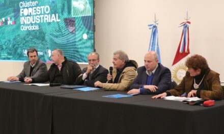 Se lanzó el Clúster Foresto Industrial Córdoba