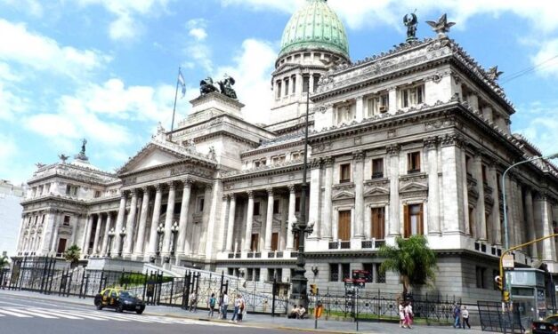 Los detalles del proyecto de Presupuesto 2023, que ingresó a Diputados