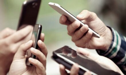 El Enacom autorizó un aumento escalonado de 29,6% en los servicios de telefonía, internet y TV