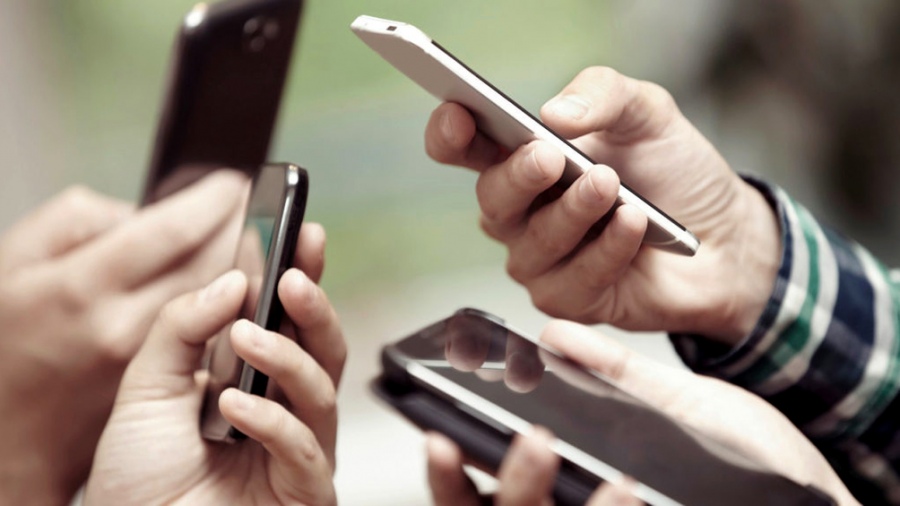 El Enacom autorizó un aumento escalonado de 29,6% en los servicios de telefonía, internet y TV