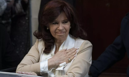 Parrilli: «Cristina está impactada y conmocionada»
