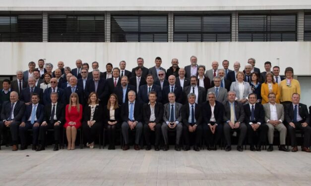 Las Universidades piden casi $900 mil millones para 2023