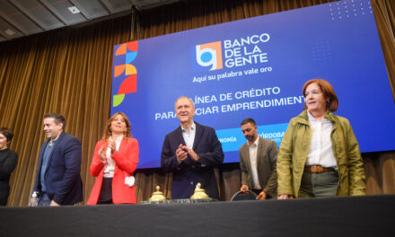 Schiaretti presentó una nueva línea de créditos para emprendedores