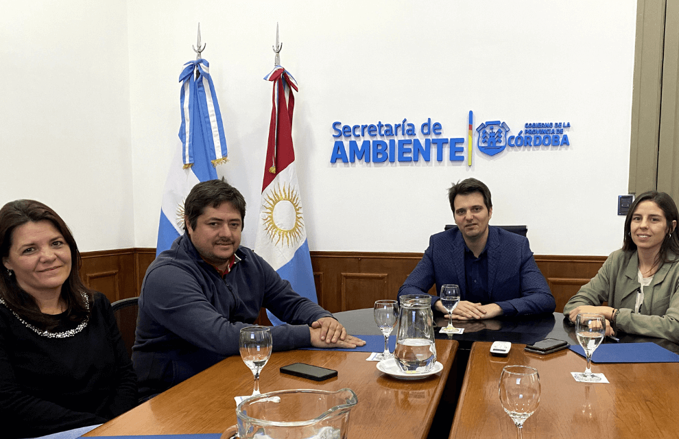 Ambiente: se sumaron comunas y municipios a la gestión digital de residuos peligrosos