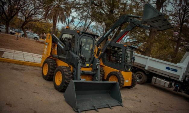 Río Tercero: presentaron una nueva maquinaria municipal