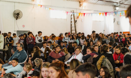 La UNRC llevó su oferta académica a la Feria de carreras de Macachín