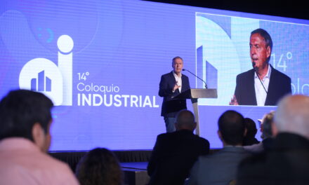 Schiaretti anunció en el coloquio de la UIC un nuevo programa de empleo para Pymes