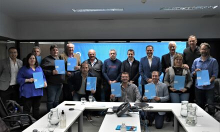 Más de una decena de municipios cordobeses firmaron convenios con el ENOHSA para la ejecución de obras de saneamiento