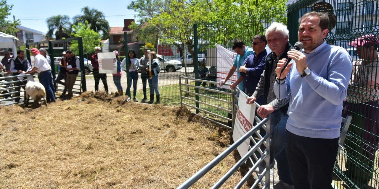 Gill anunció un aporte de la Nación por 1,5 millones para la 6° Fiesta del Cordero Cordobés