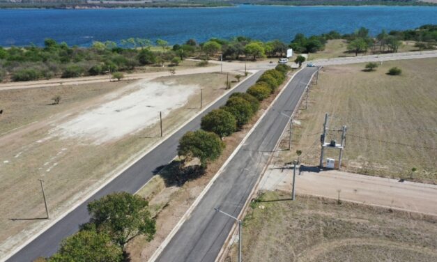 Almafuerte: Schiaretti habilitó la pavimentación de la avenida Alem