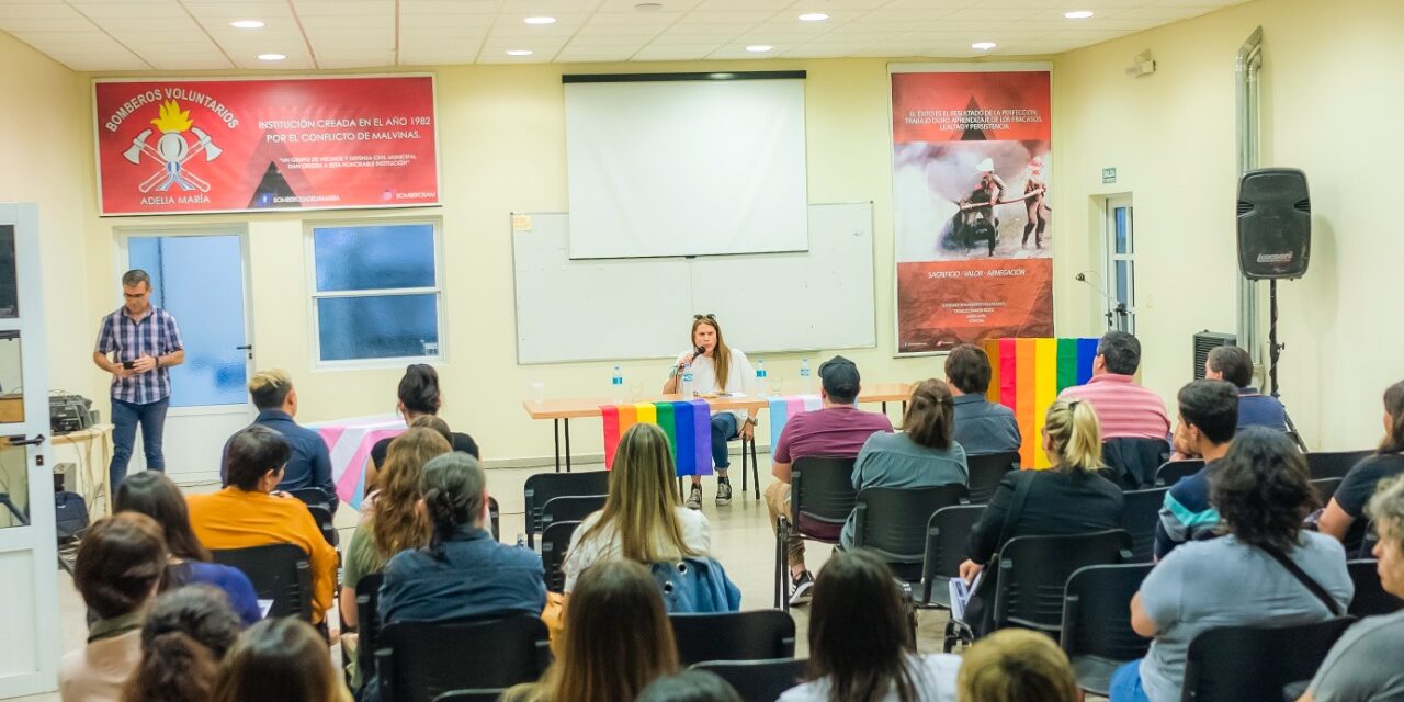 Adelia María: se realizó una conferencia sobre Diversidad y Derechos Humanos