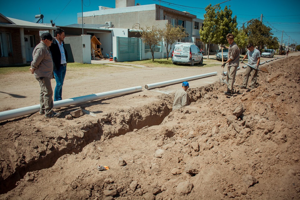 Río Tercero: Avanza la obra de cloacas de barrio Bonayre