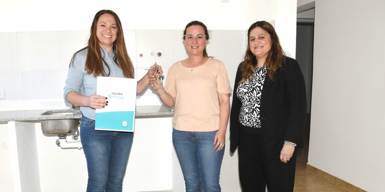 Continúa la entrega de viviendas en Vicuña Mackenna