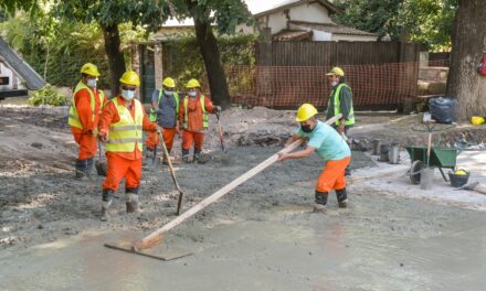 El gobierno estableció que el 30% de la obra pública pase a la economía popular