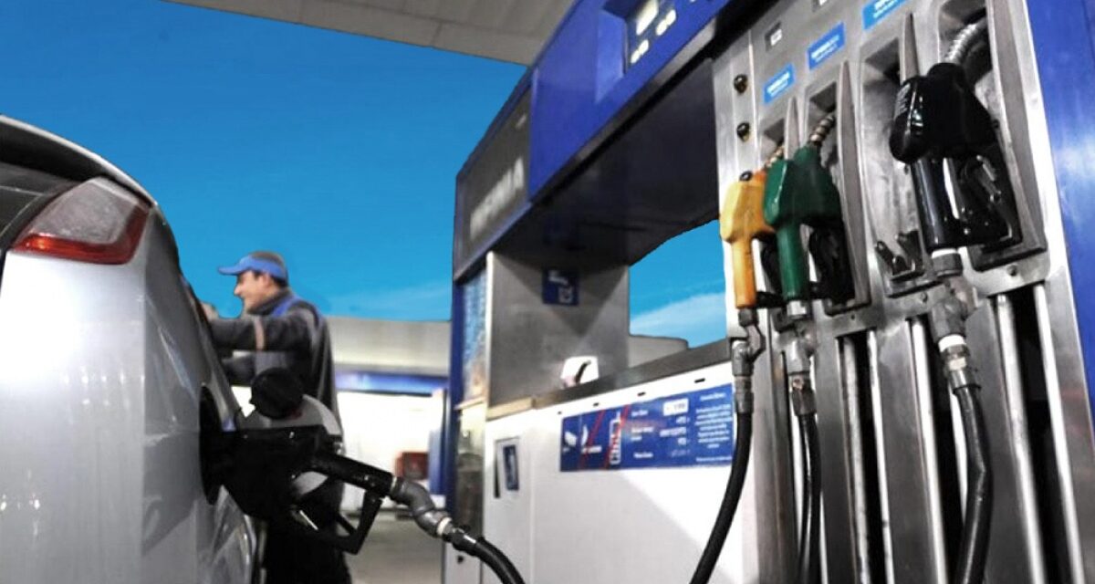 Petroleras acordaron una suba de hasta el 4% mensual