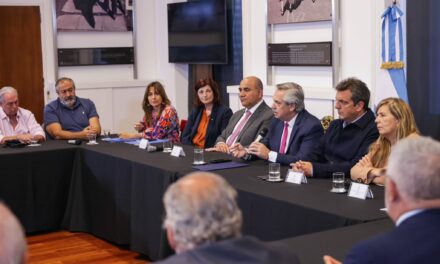 Acordaron un aumento del 20% del salario mínimo en cuatro tramos