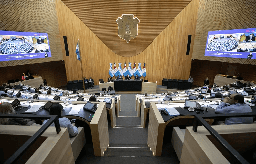 El proyecto de Presupuesto provincial 2023 obtuvo su primera aprobación