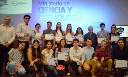 La experiencia de la Olimpíada Argentina de Biología para crear el Primer Torneo Científico Universitario