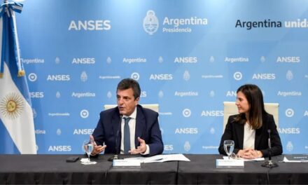 El Gobierno formalizó el bono de $10.000 para jubilados y pensionados